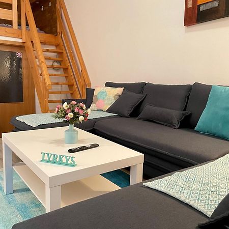 Apartman & Studio Tyrkys Spiezovec โดโนวาลี ภายนอก รูปภาพ