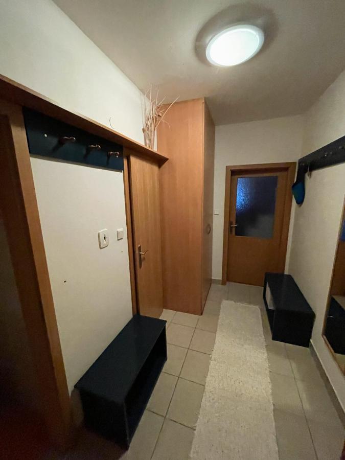 Apartman & Studio Tyrkys Spiezovec โดโนวาลี ภายนอก รูปภาพ